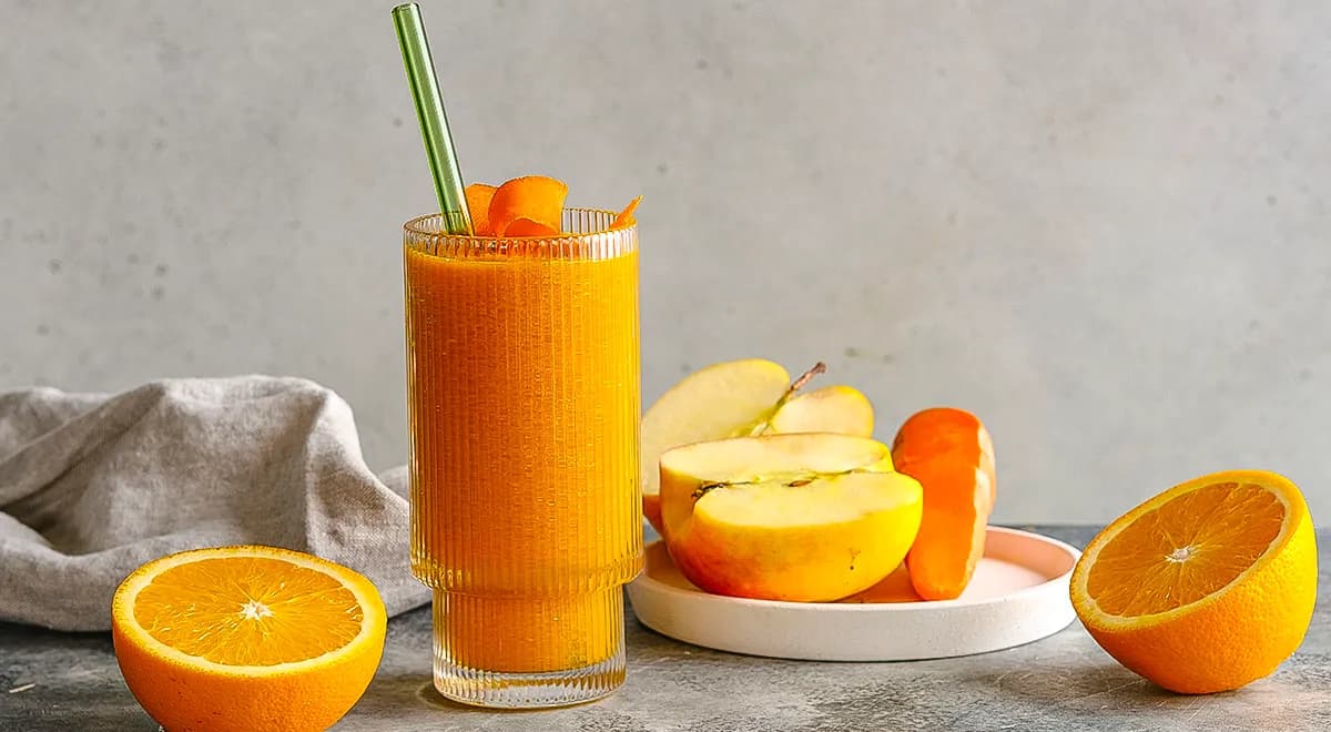 Смузи из моркови и сельдерея
