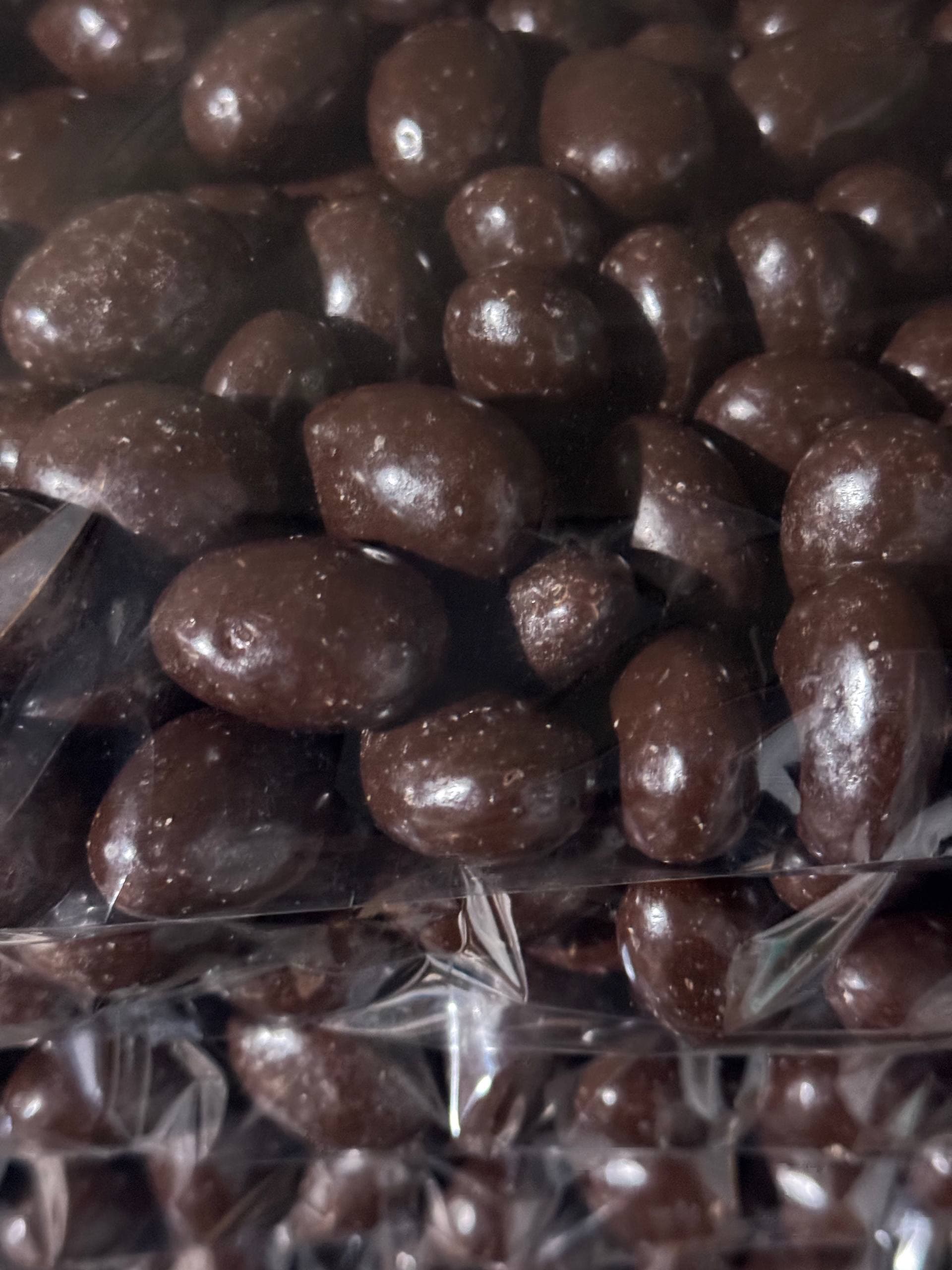 Миндаль в шоколаде 2