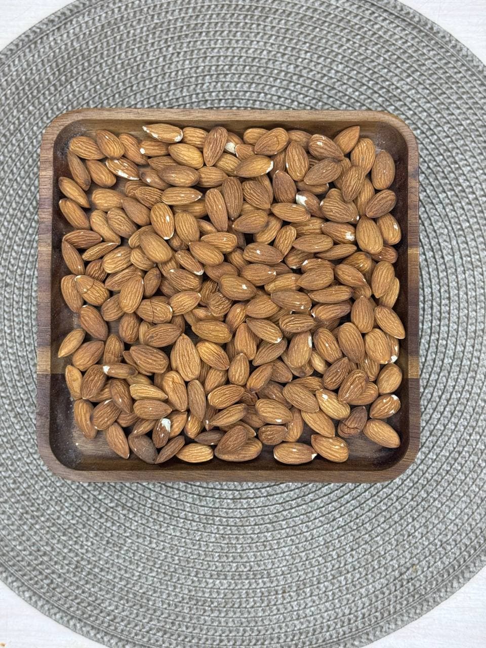 Миндаль сырой 1