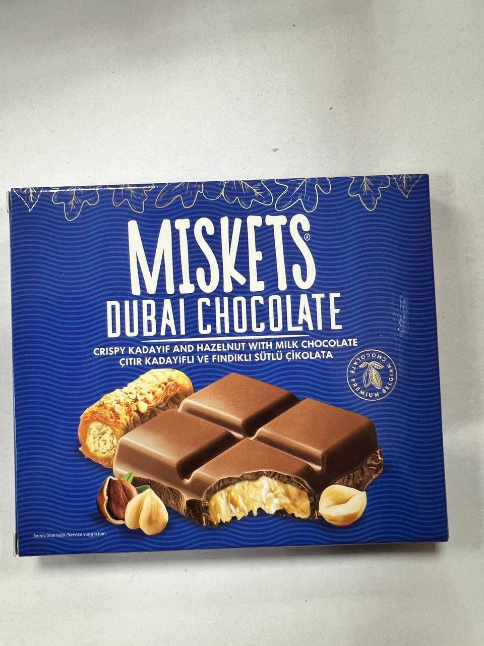 Шоколад дубайский MISKETS с орехом 1